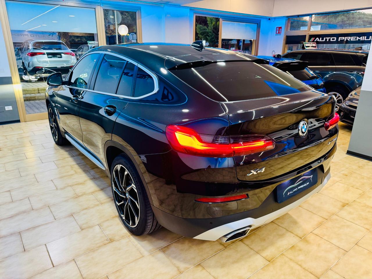 Bmw X4 xDrive20d R-Camera / Full Optional