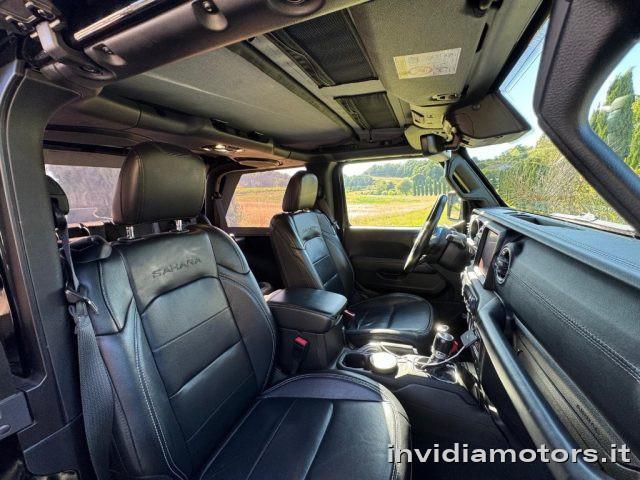 JEEP Wrangler Sahara Soft-Hard Top