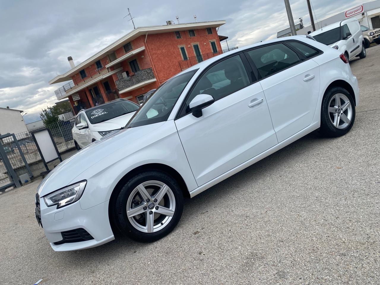 Audi A3 SPB 30 TDI Business 116cv