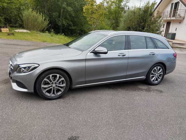 MERCEDES-BENZ C 220 Premium BlueTEC BlueEFFICIENCY