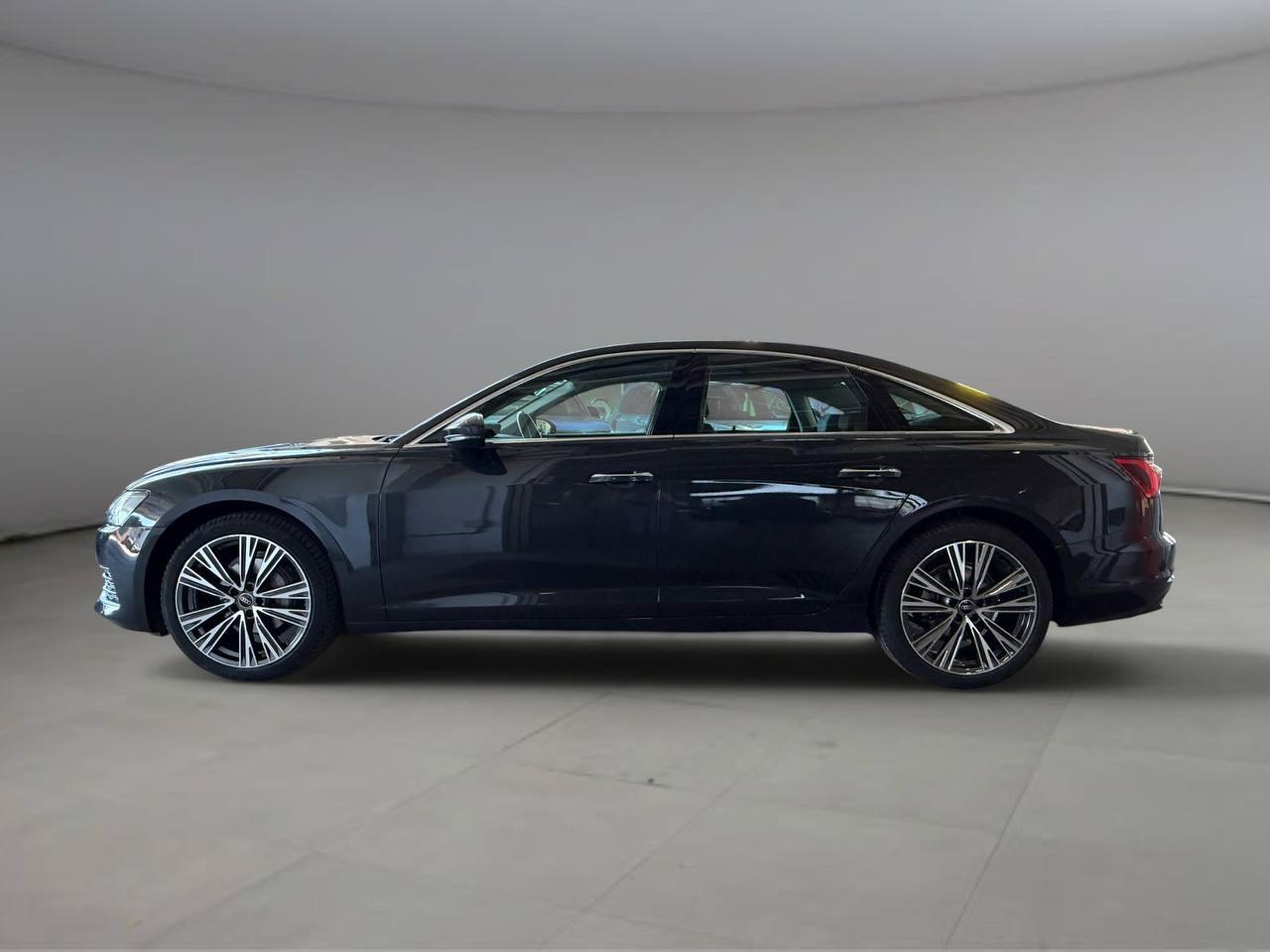 AUDI A6 V 2018 Berlina - A6 40 2.0 tdi mhev Business Design s-tro