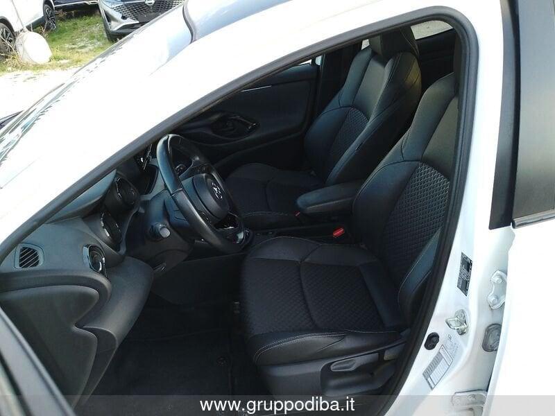 Toyota Yaris IV 2020 1.5h Lounge