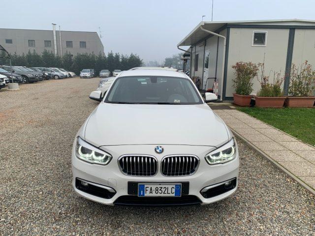 BMW 120 d xDrive 5p. Urban