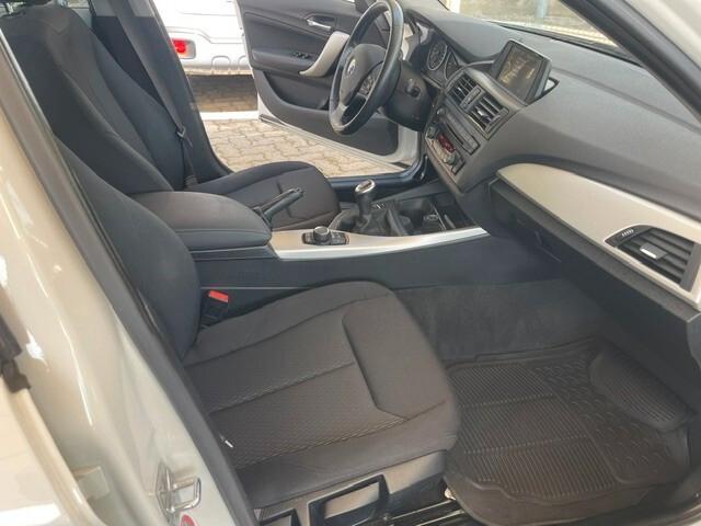 BMW 116i 5p. SPORT SOLO 95000 KM