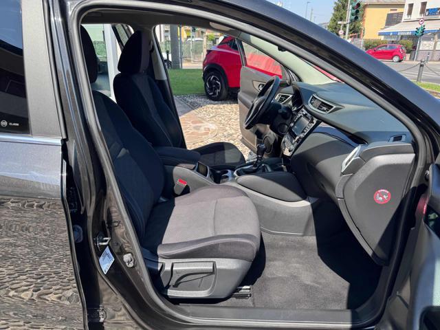 NISSAN Qashqai 1.2 DIG-T Tekna