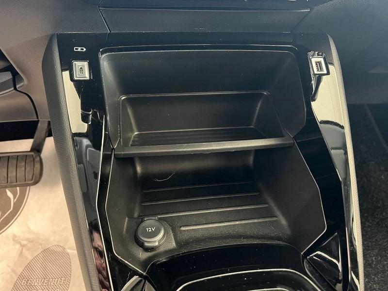 Peugeot 208 208 motore elettrico 136 CV 5 porte Active