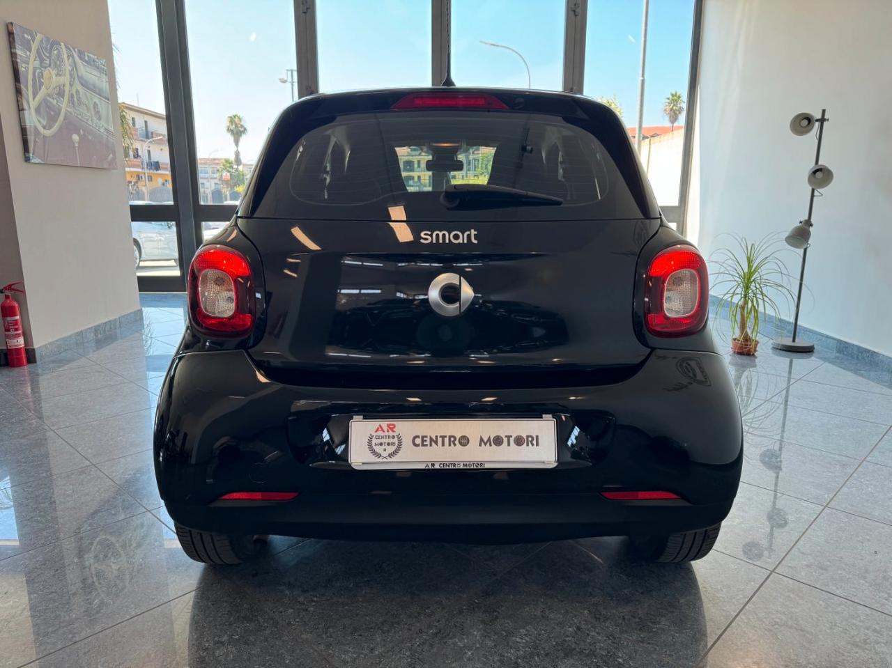 Smart forfour 1.0 Passion 71cv Total Black