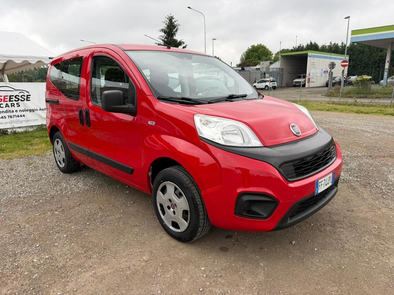 Fiat Qubo 1,4 natural power LEGGI DESCRIZIONE