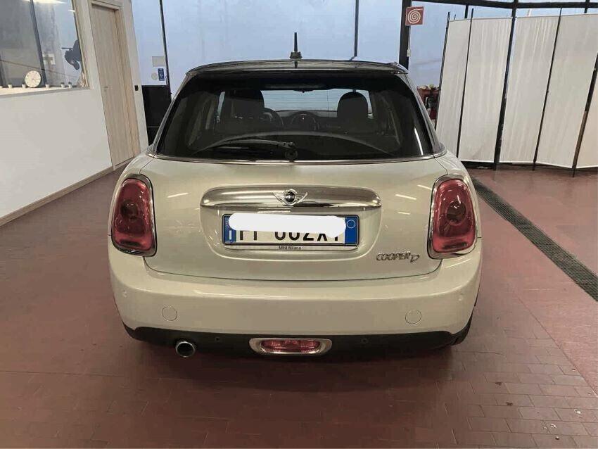 Mini 1.5 Cooper D 5 porte Cambio Automatico