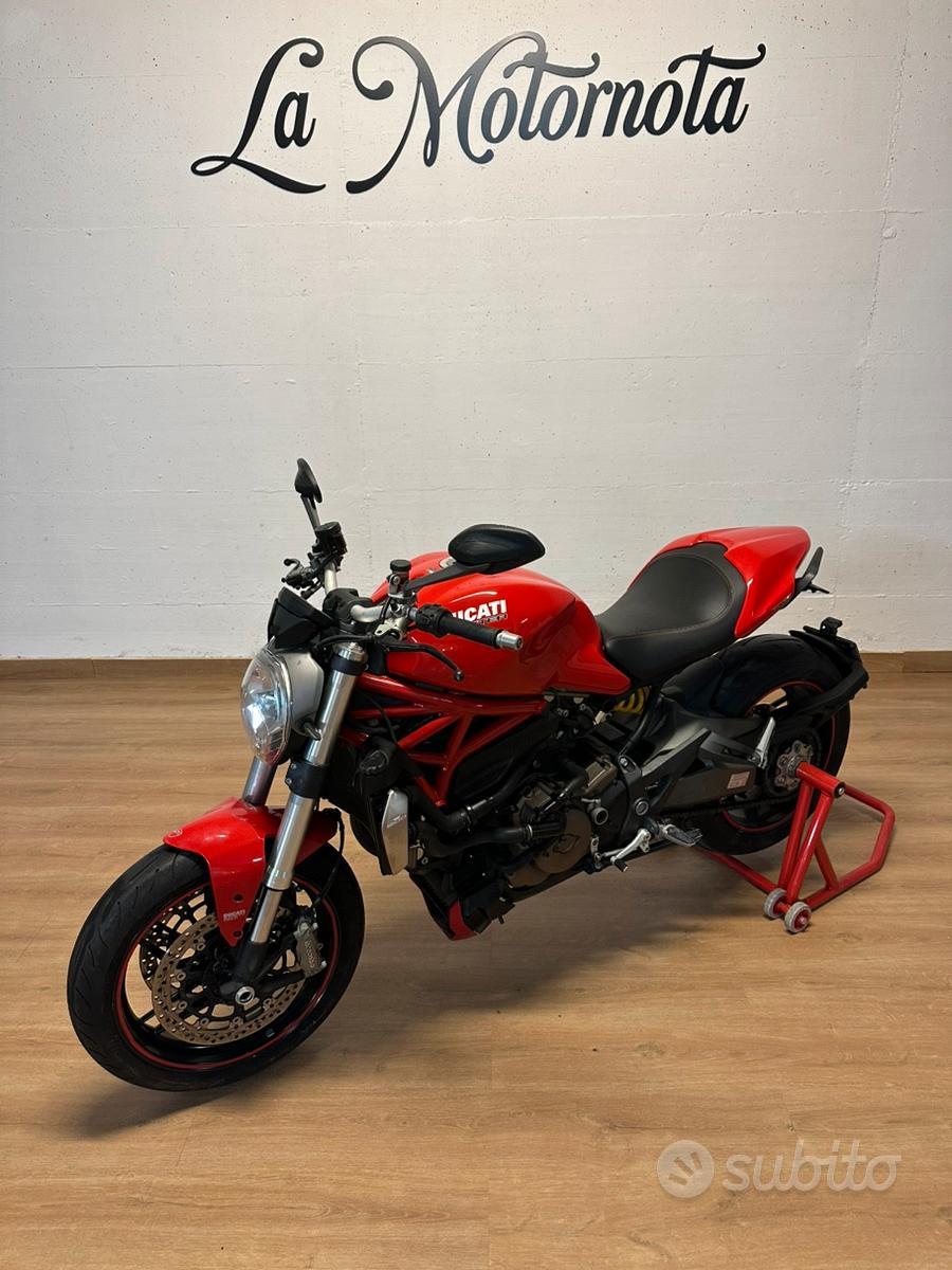Ducati Monster 1200