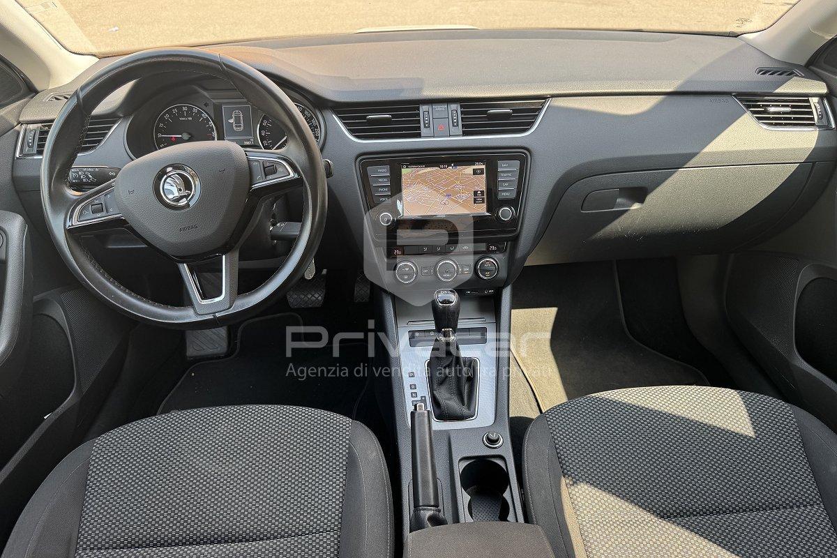 SKODA Octavia 2.0 TDI CR DSG Wagon Executive Plus