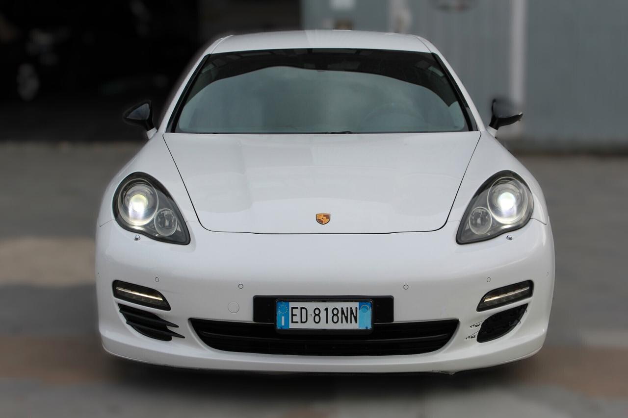 Porsche Panamera 3.6 4