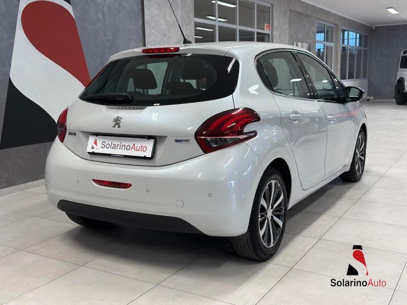 Peugeot 208 5 Porte 208 5p 1.2 puretech Allure 82cv