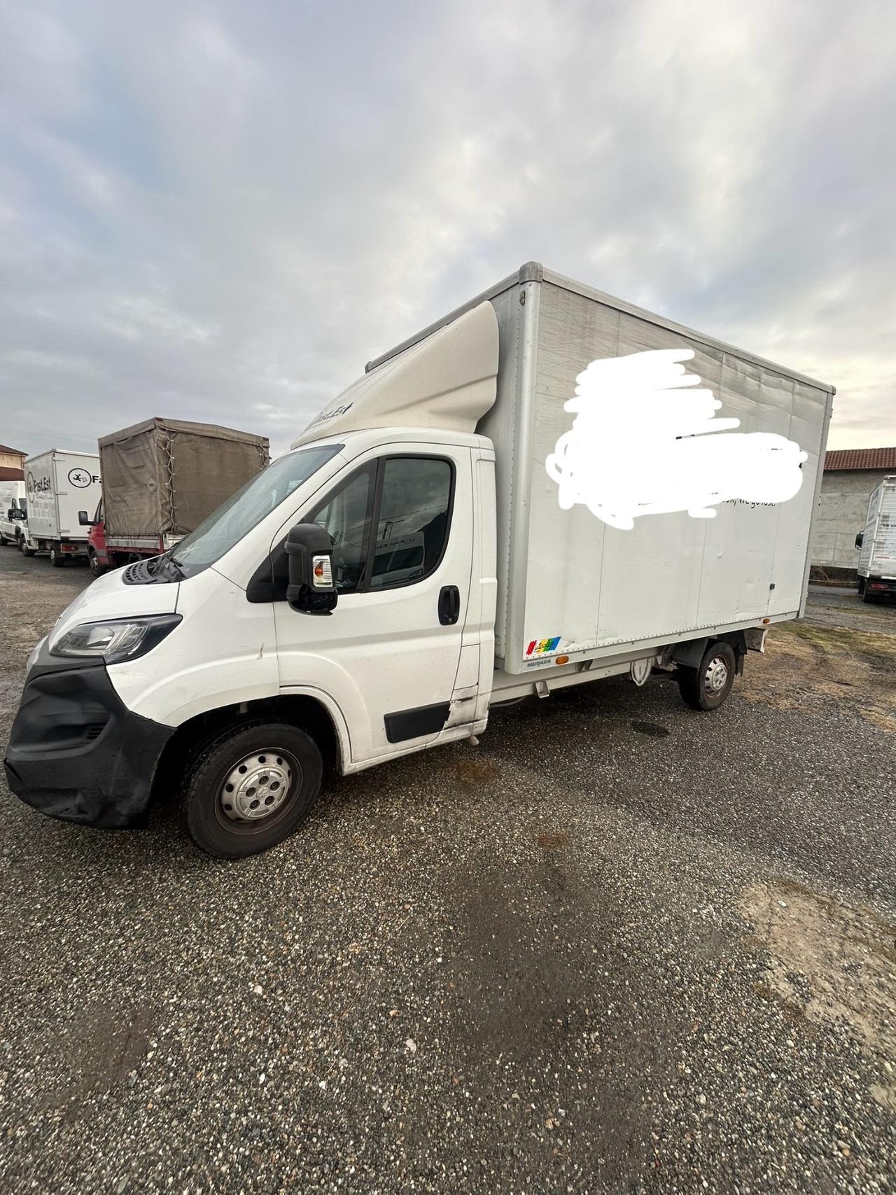 920 CASSONATO peugeot del 2020 in saldo