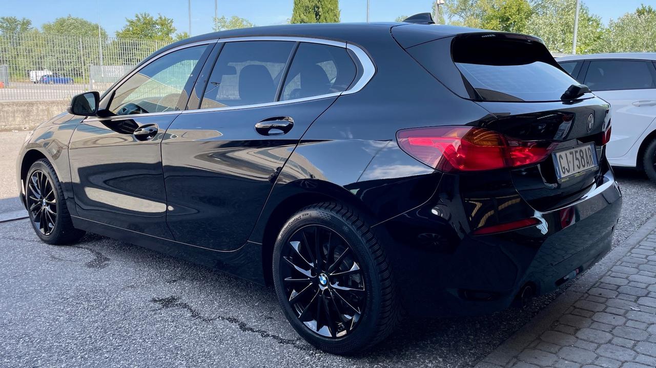 BMW 116 1.5 ADVANTAGE 116CV - CARPLAY, CRUISE CONTROL, NEOPATENTATI