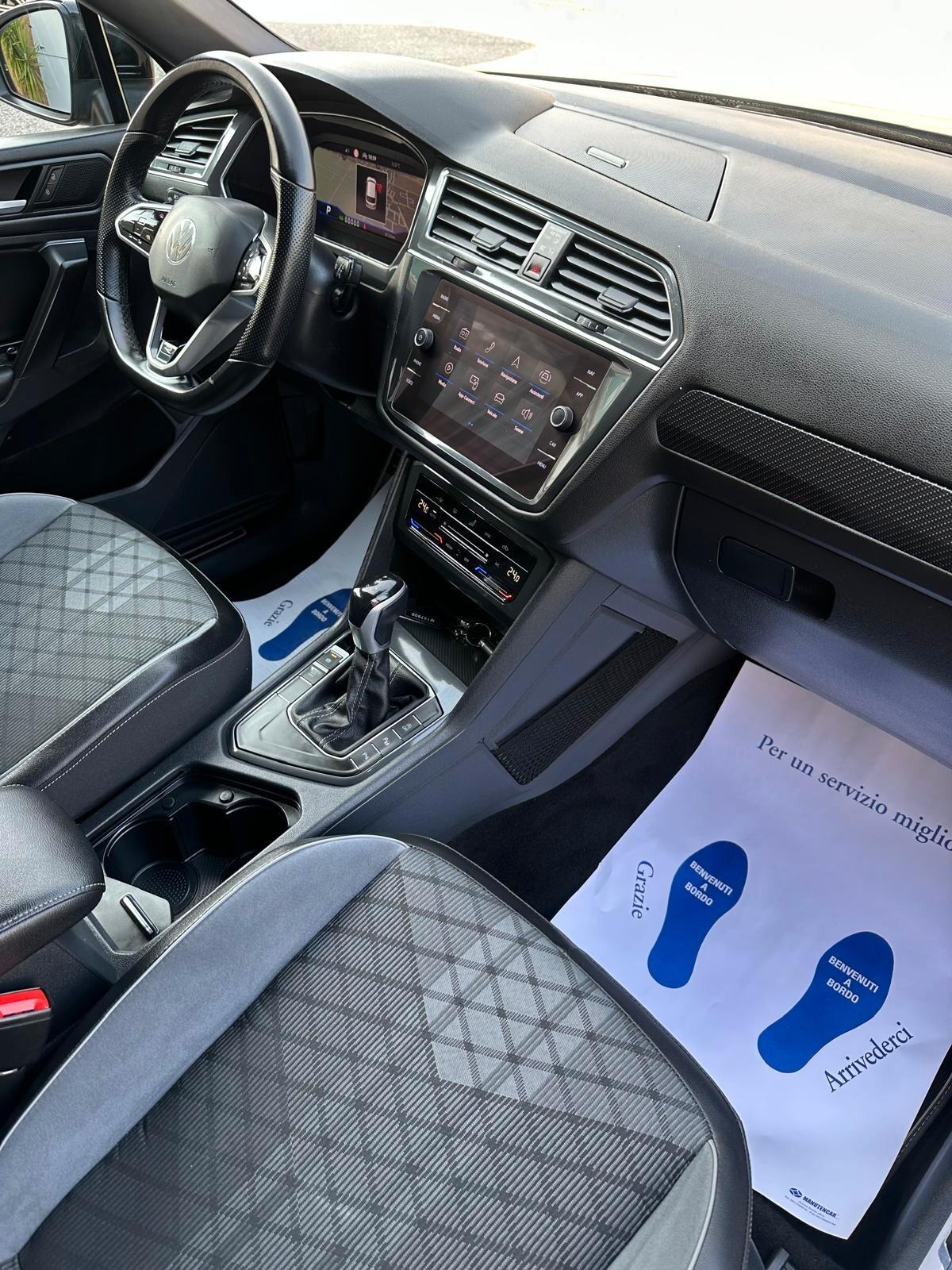 Volkswagen Tiguan Allspace 2.0 TDI SCR DSG R-Line 7 posti