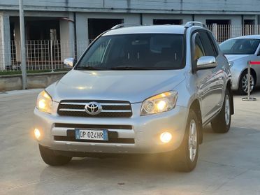 Toyota RAV 4 RAV4 2.2 D-4D 136 CV
