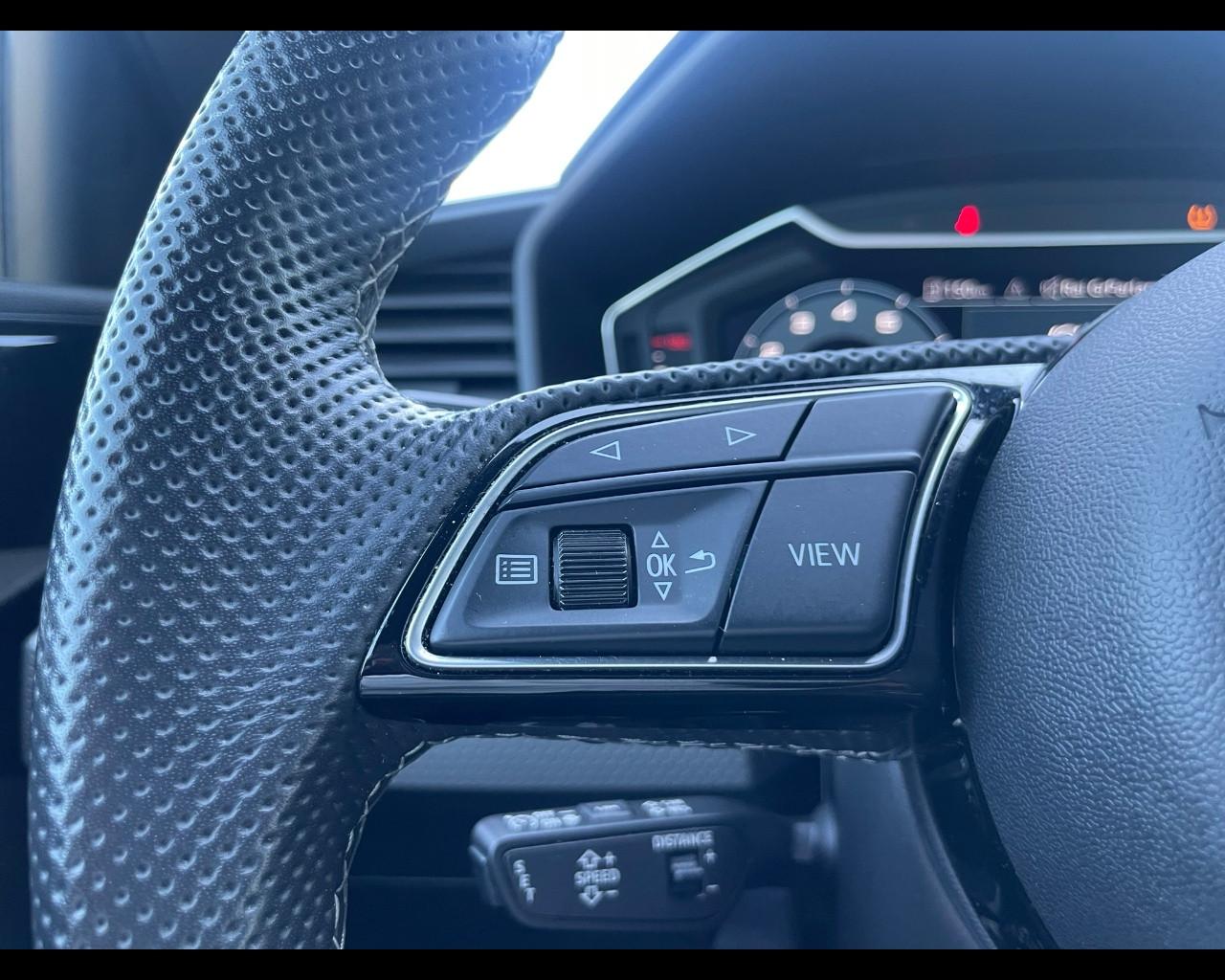 AUDI A1 2ª serie - A1 allstreet 30 TFSI S tronic Identity Contrast