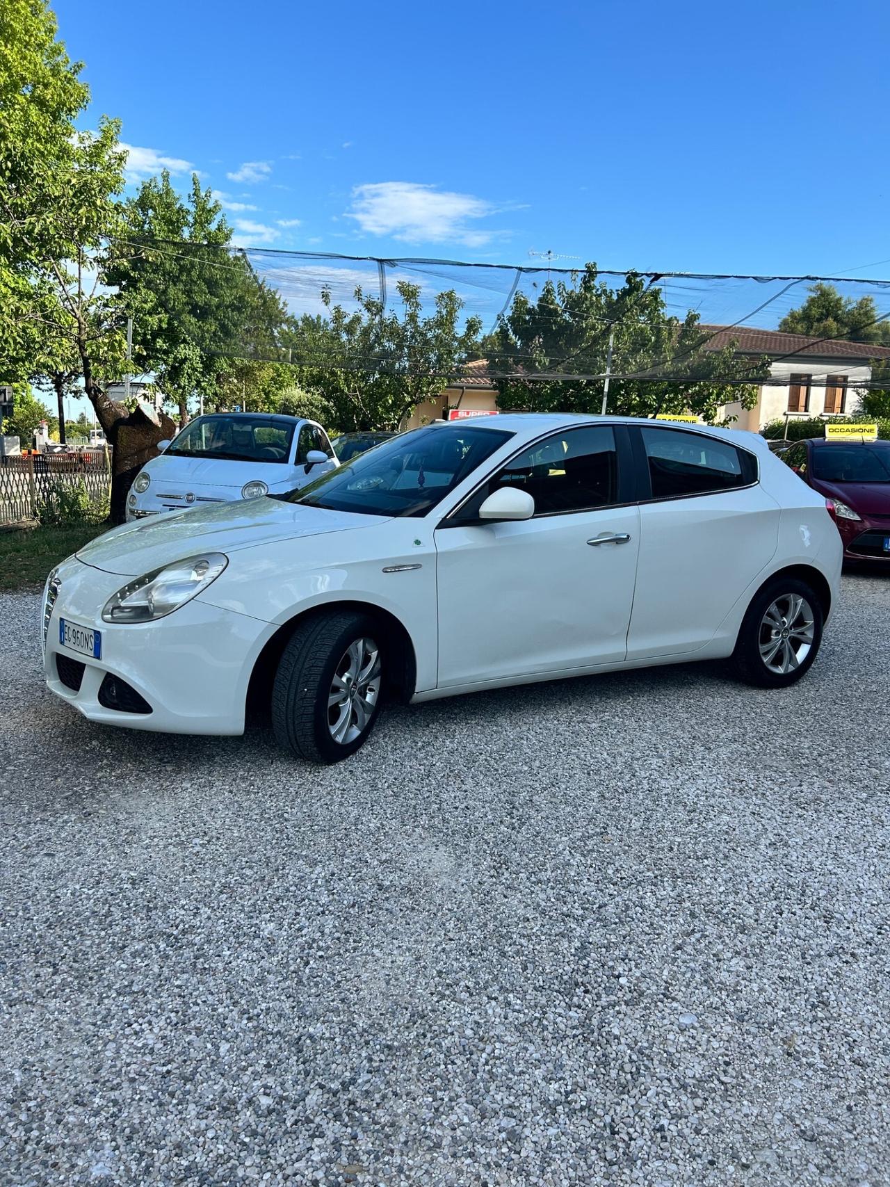 Alfa Romeo Giulietta 1.6 JTDm-2 105 CV Progression