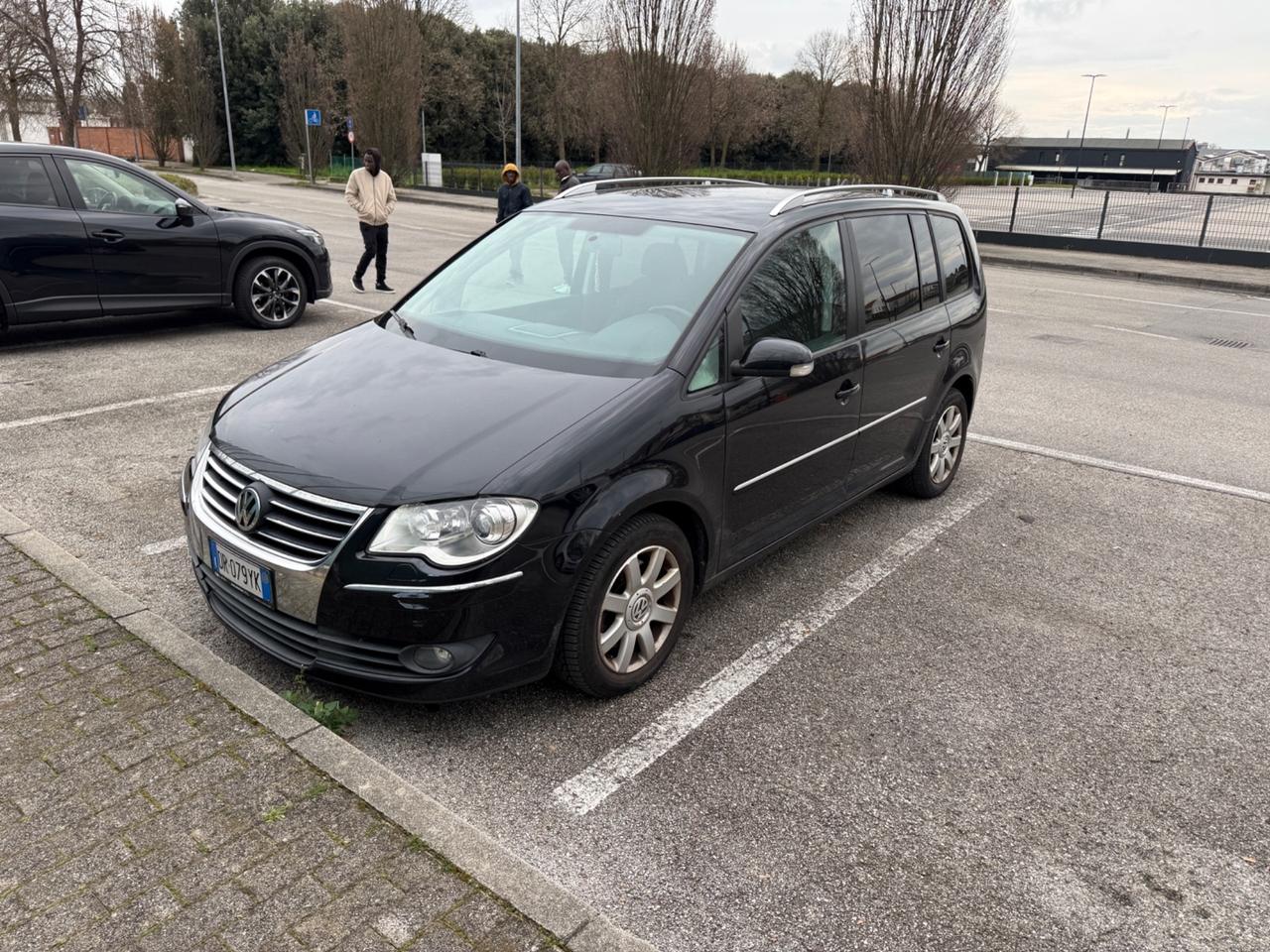 Volkswagen Touran 2.0 TDI 170CV DPF Highline