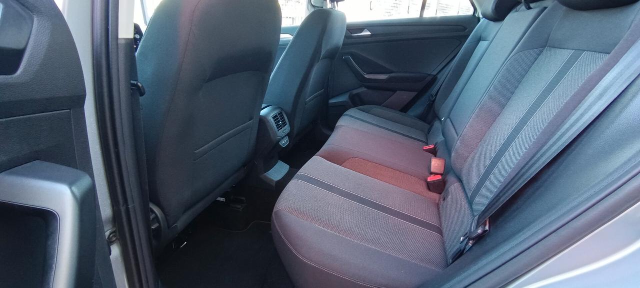 Volkswagen T-Roc 1.0 TSI Life