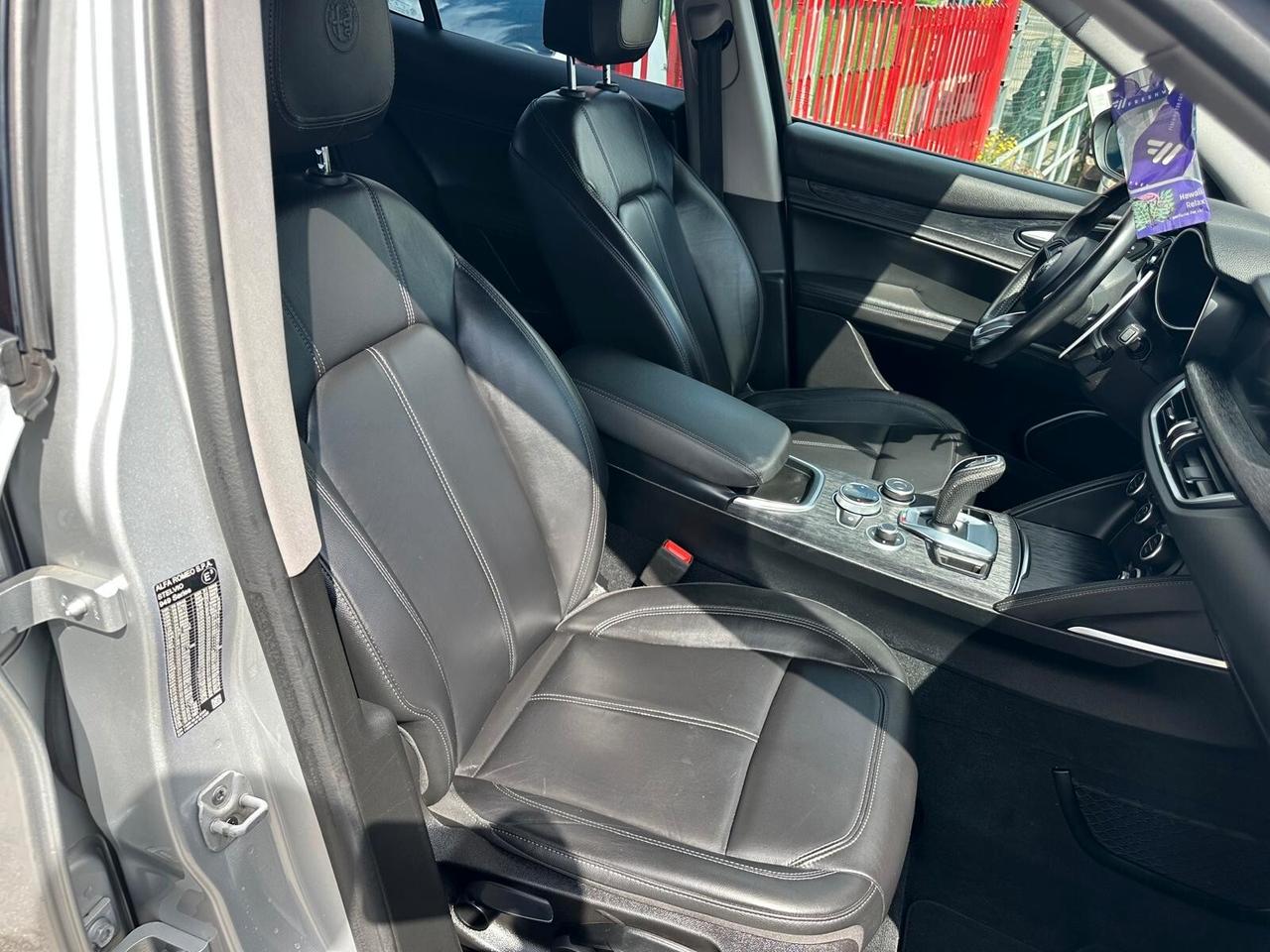 Alfa Romeo Stelvio 2.2 Turbodiesel 190 CV AT8 Q4 Super