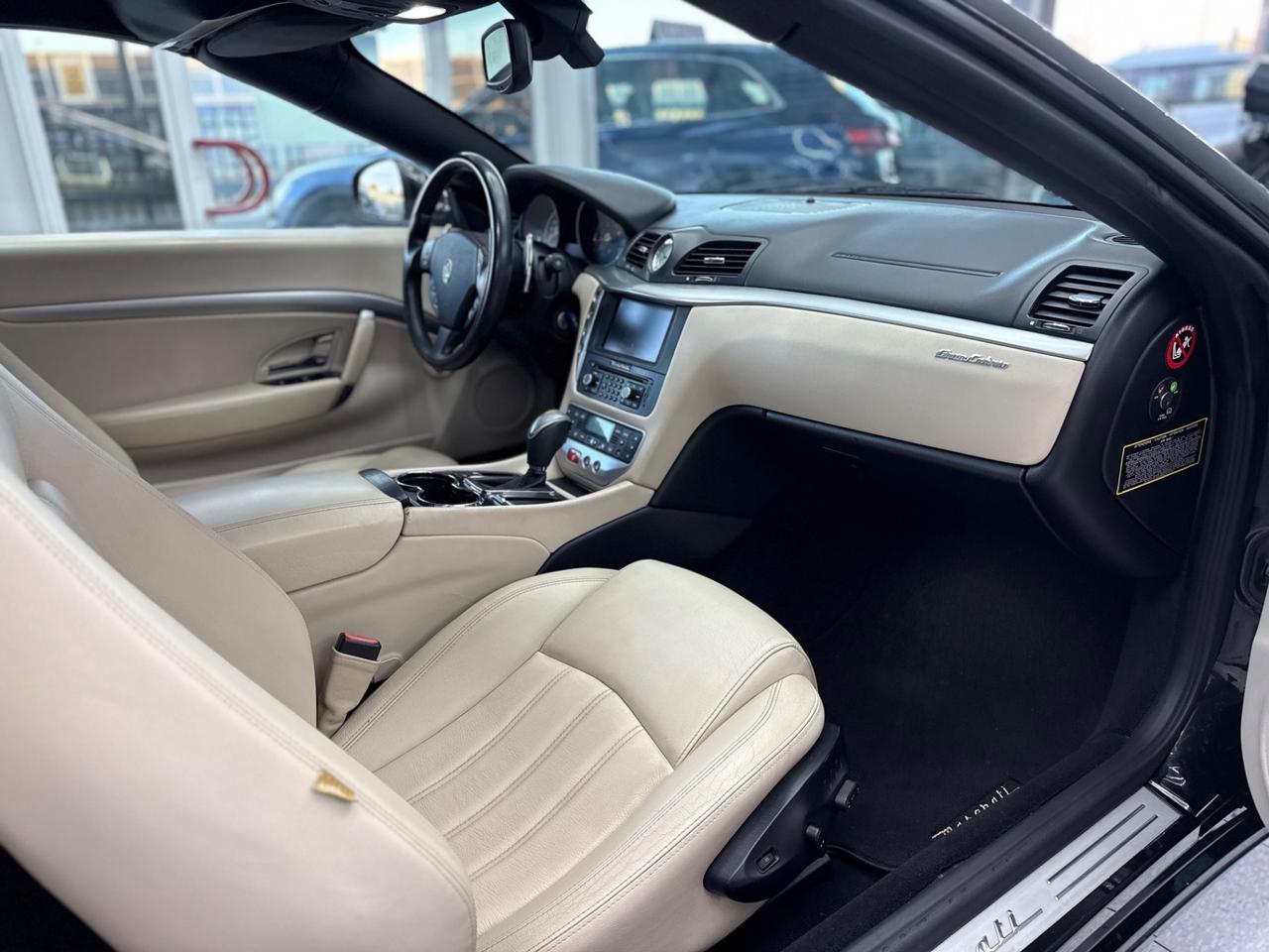 Maserati GranCabrio 4.7 V8