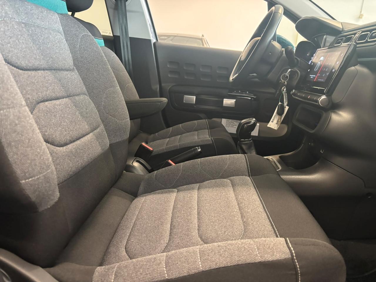 Citroen C3 SHINE PureTech 83 5 porte UNICO PR.