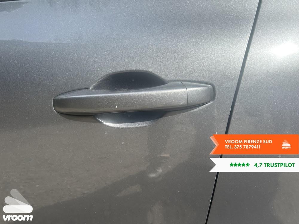 RENAULT Clio 5ª serie Clio TCe 90 CV 5 porte E...