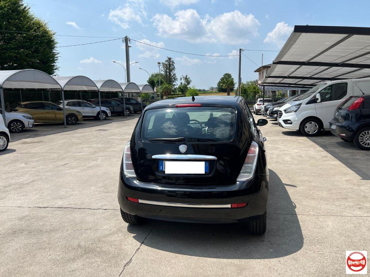 LANCIA - Ypsilon 1.2 8v Argento