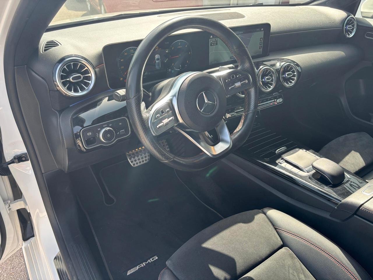 Mercedes-benz A 180 d Automatic Premium Amg Line