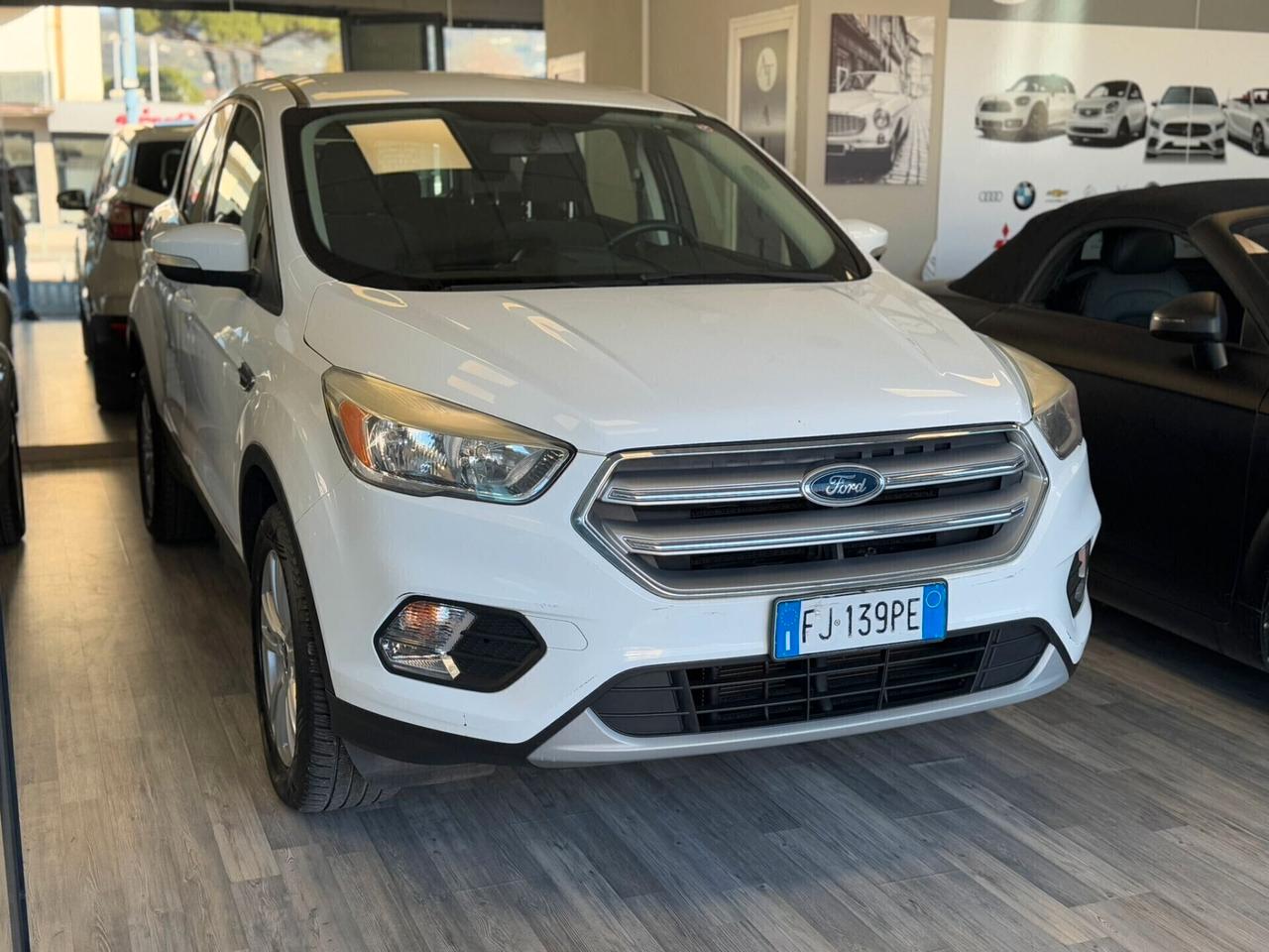 Ford Kuga 1.5 TDCI 120 CV S&S 2WD ST-Line Business