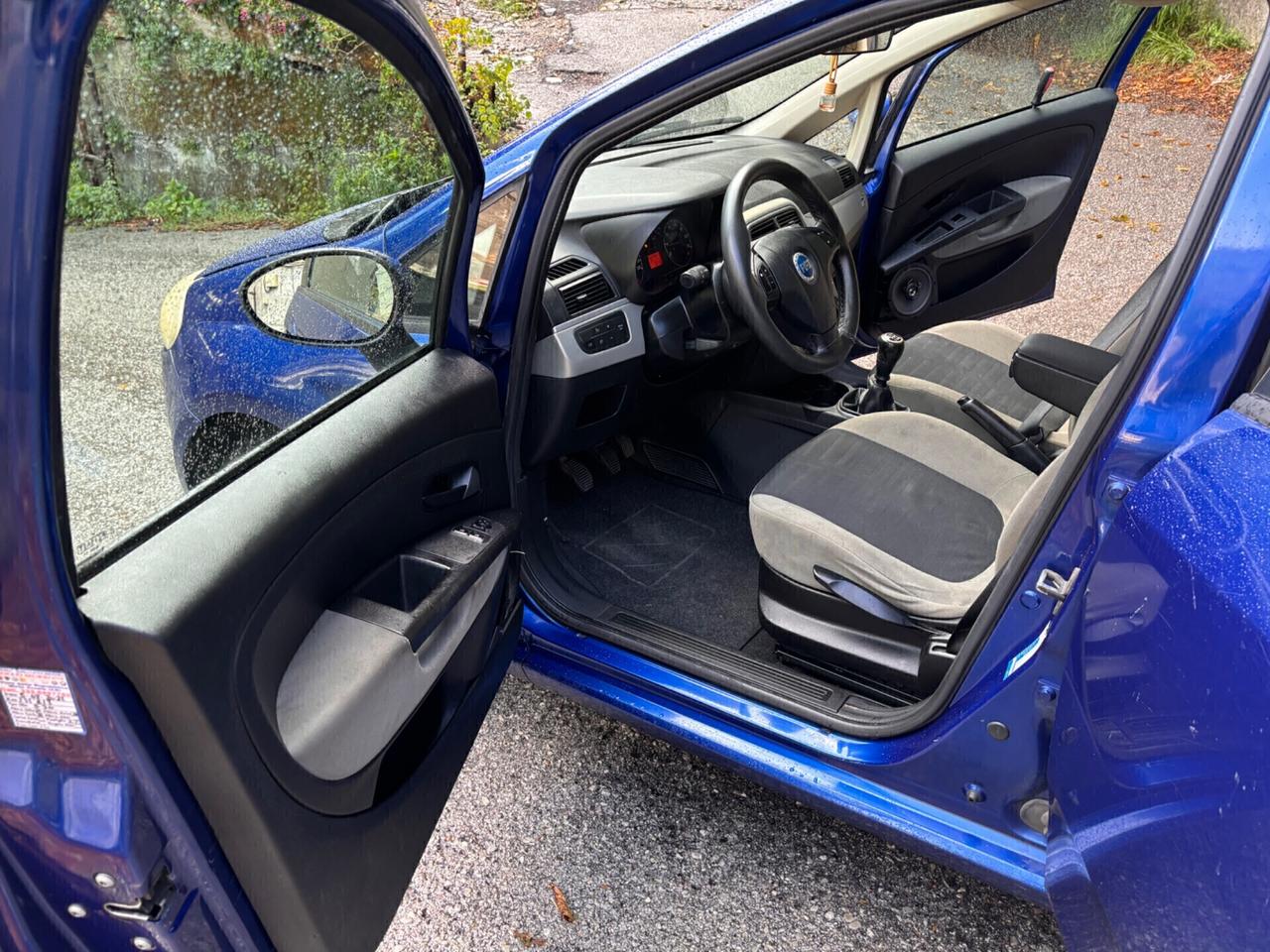 Fiat Grande Punto 1.3 MJT 75 CV 5 porte Active