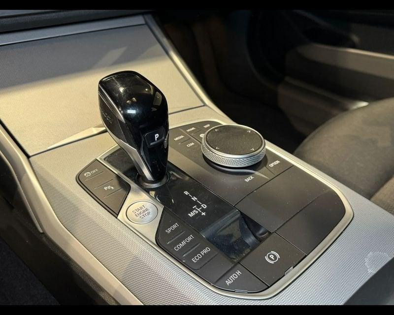 BMW Serie 3 (G20/21/80) 318d 48V Touring Business Advantage