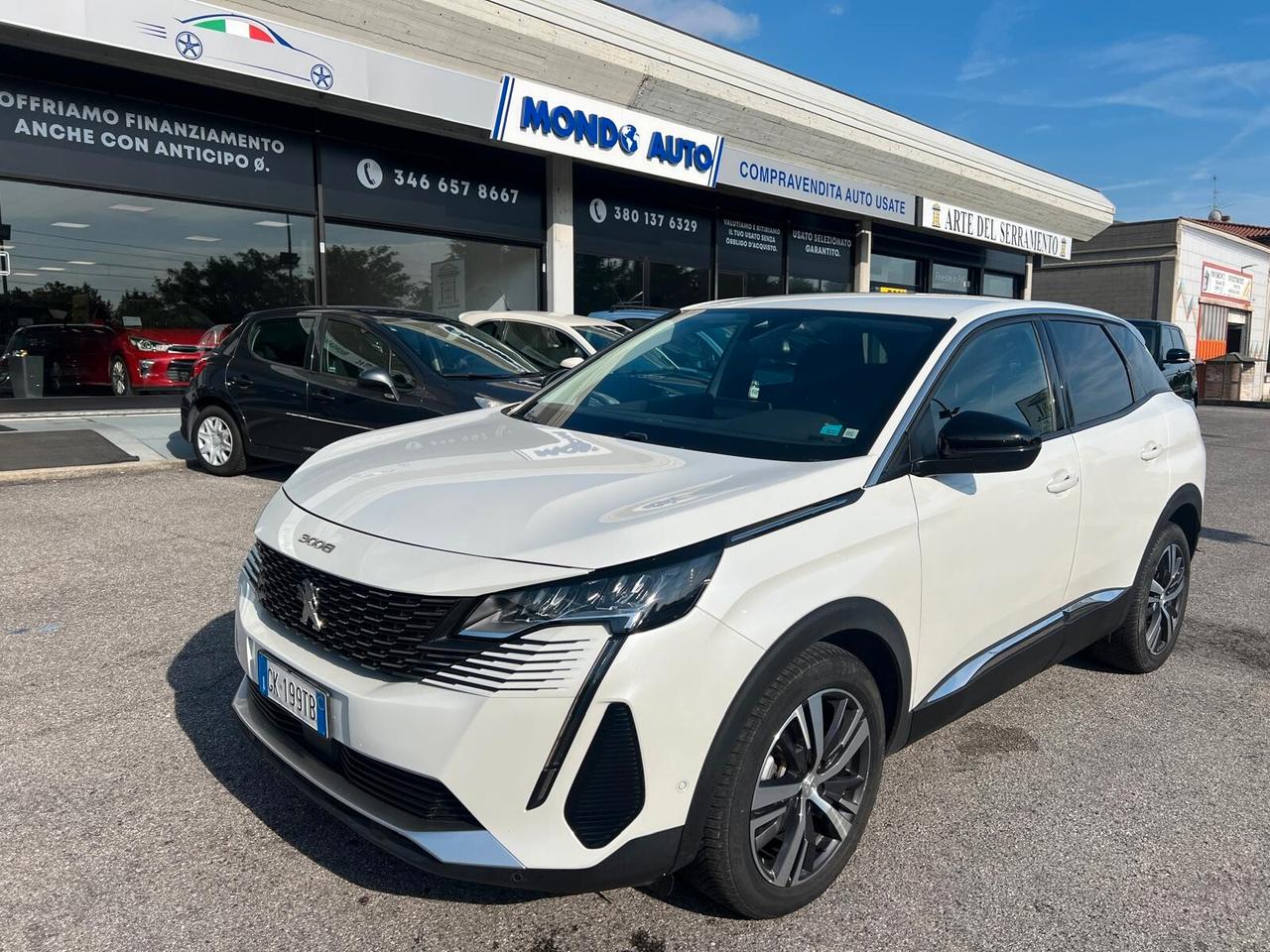 Peugeot 3008 BlueHDi 130 S&S EAT8 Allure *AUTOCARRO N-1*