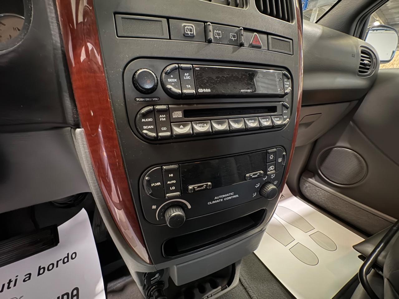 Chrysler Voyager 2.8 CRD 7 Posti 2007