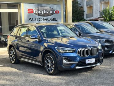 BMW X1 xDrive18d xLine Head-up display