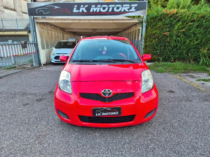 TOYOTA Yaris 2ª serie Yaris 1.0 5 porte