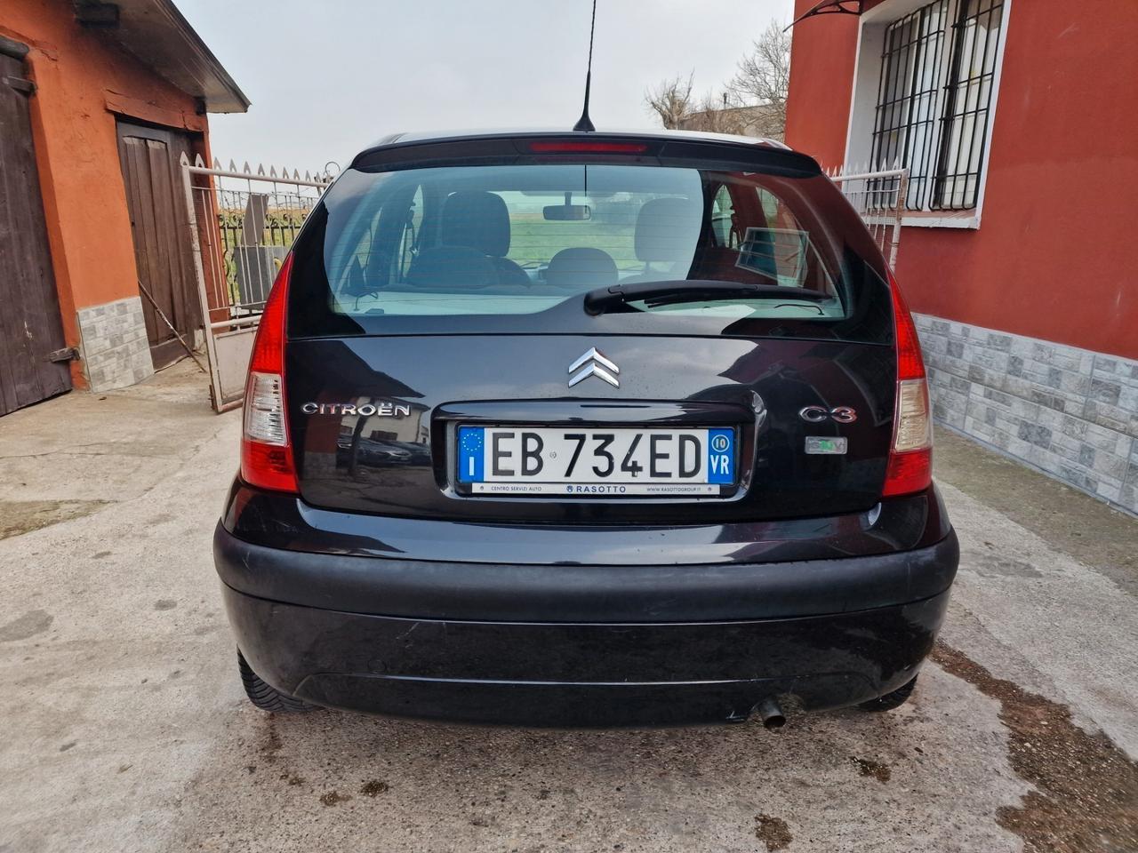 Citroen C 3 1.4 metano nuovo neopatentati 2010