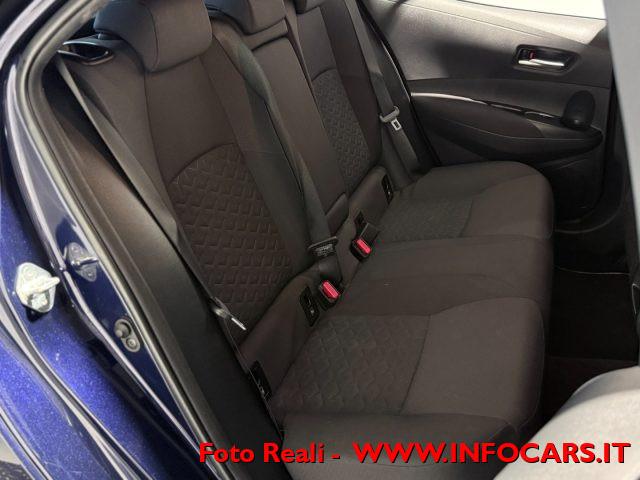 TOYOTA Corolla 1.8 Hybrid Business - PROMO