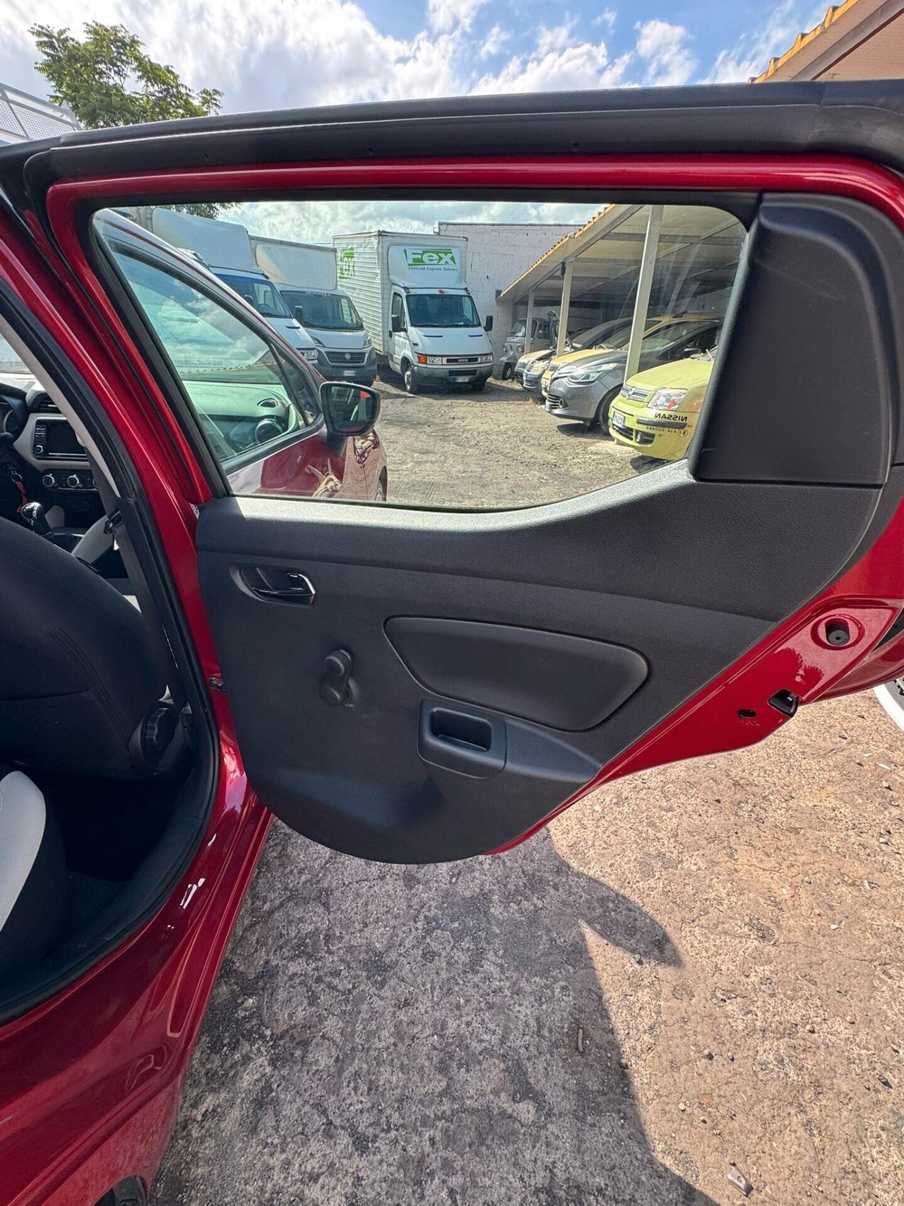 Nissan Micra 1.5 dCi 8V 5 porte N-Connecta