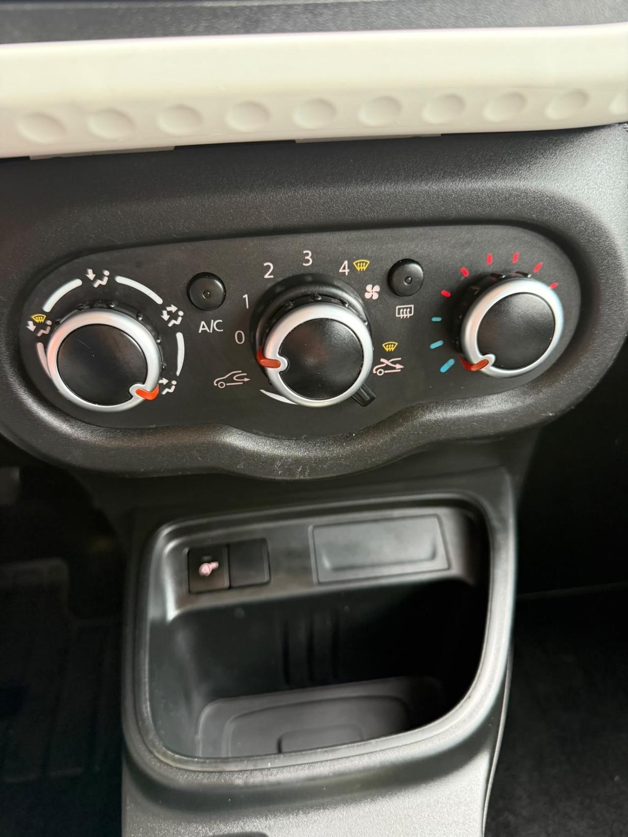Renault Twingo SCe 65 CV Intens