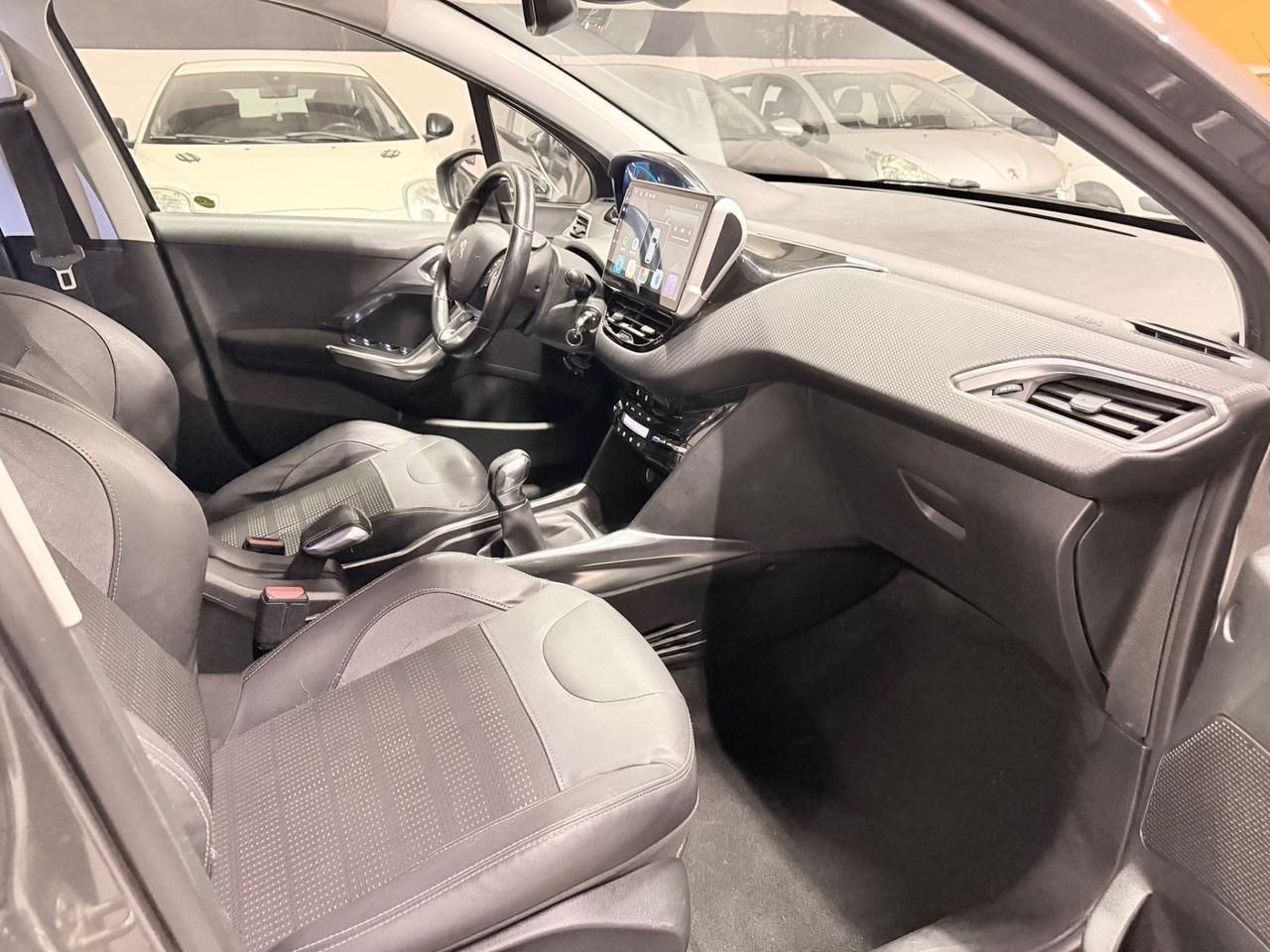 Peugeot 2008 BlueHDi 120 S&S Allure