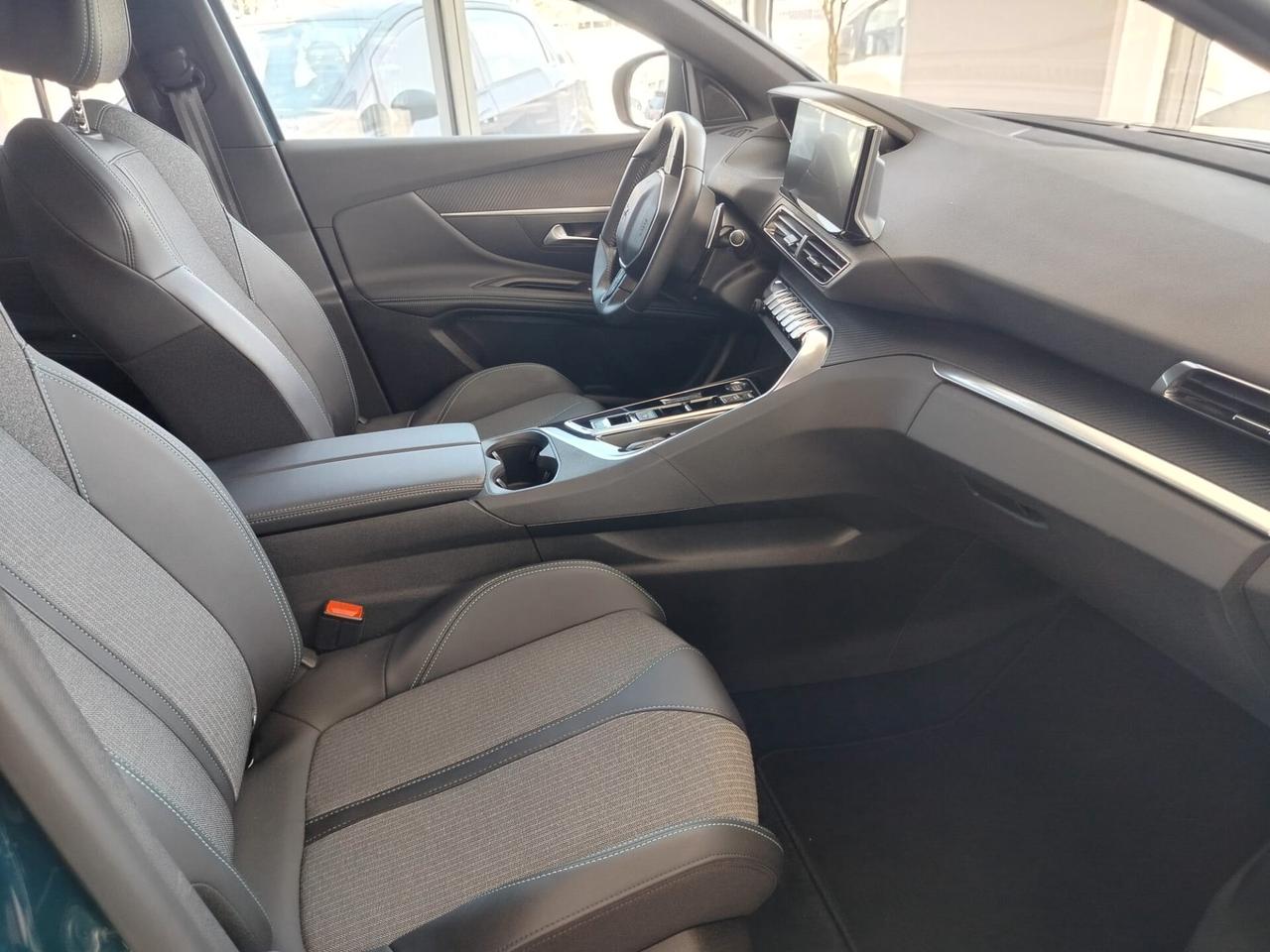 Peugeot 3008 BlueHDi 130 S&S EAT8 Allure Pack