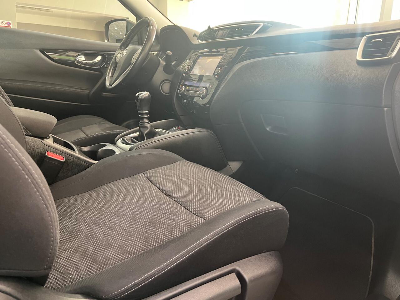 Nissan Qashqai 1.6 4X4 ! TETTO+CAMERA 360* EURO 6 !!