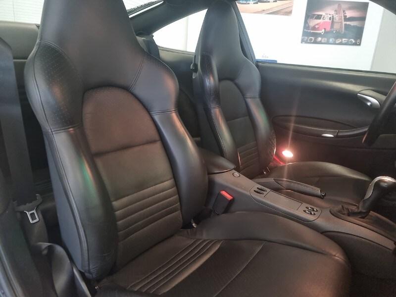 PORSCHE 911 (996) 911 Carrera cat Coupé