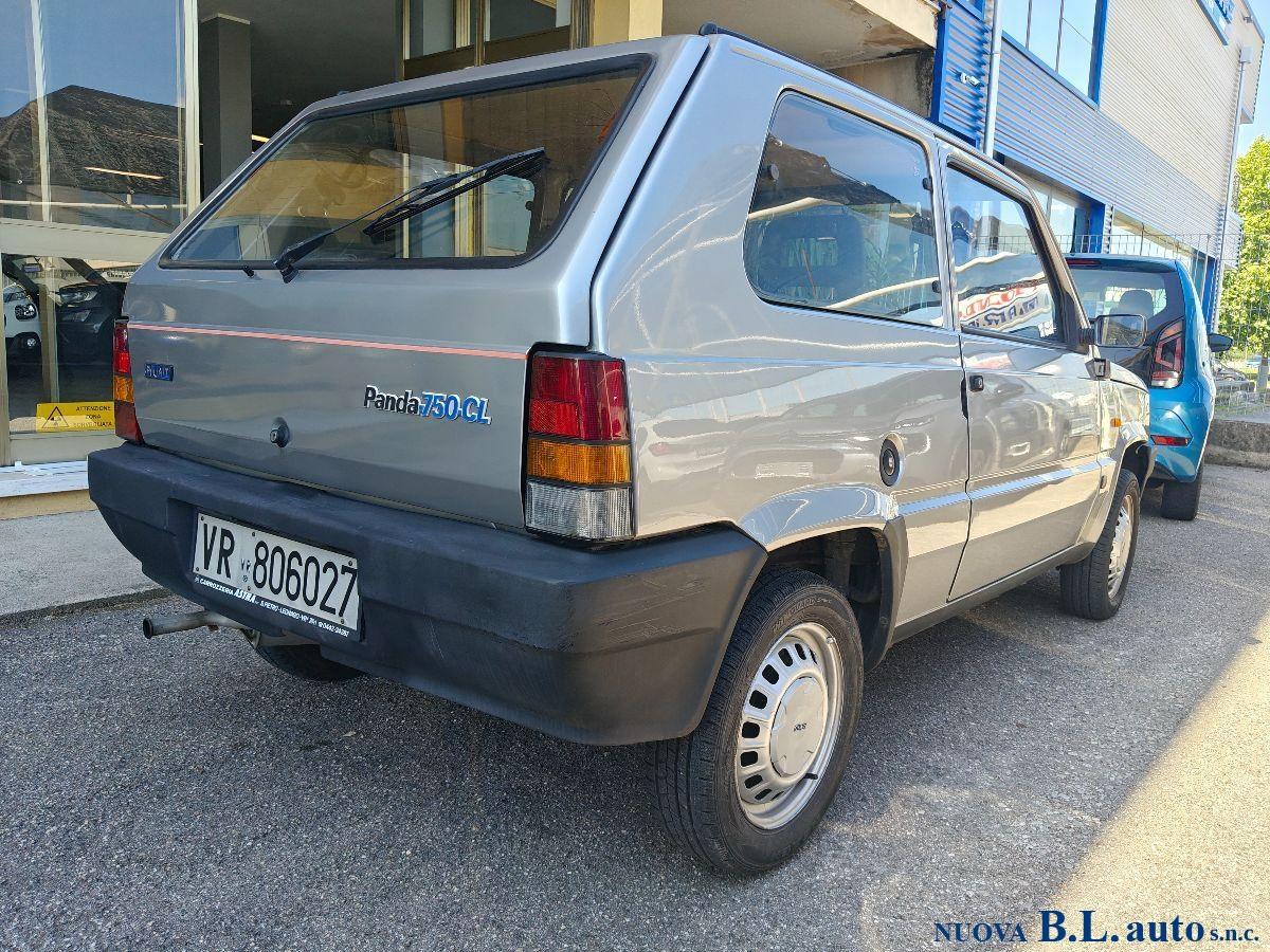 FIAT - Panda - 750 Young