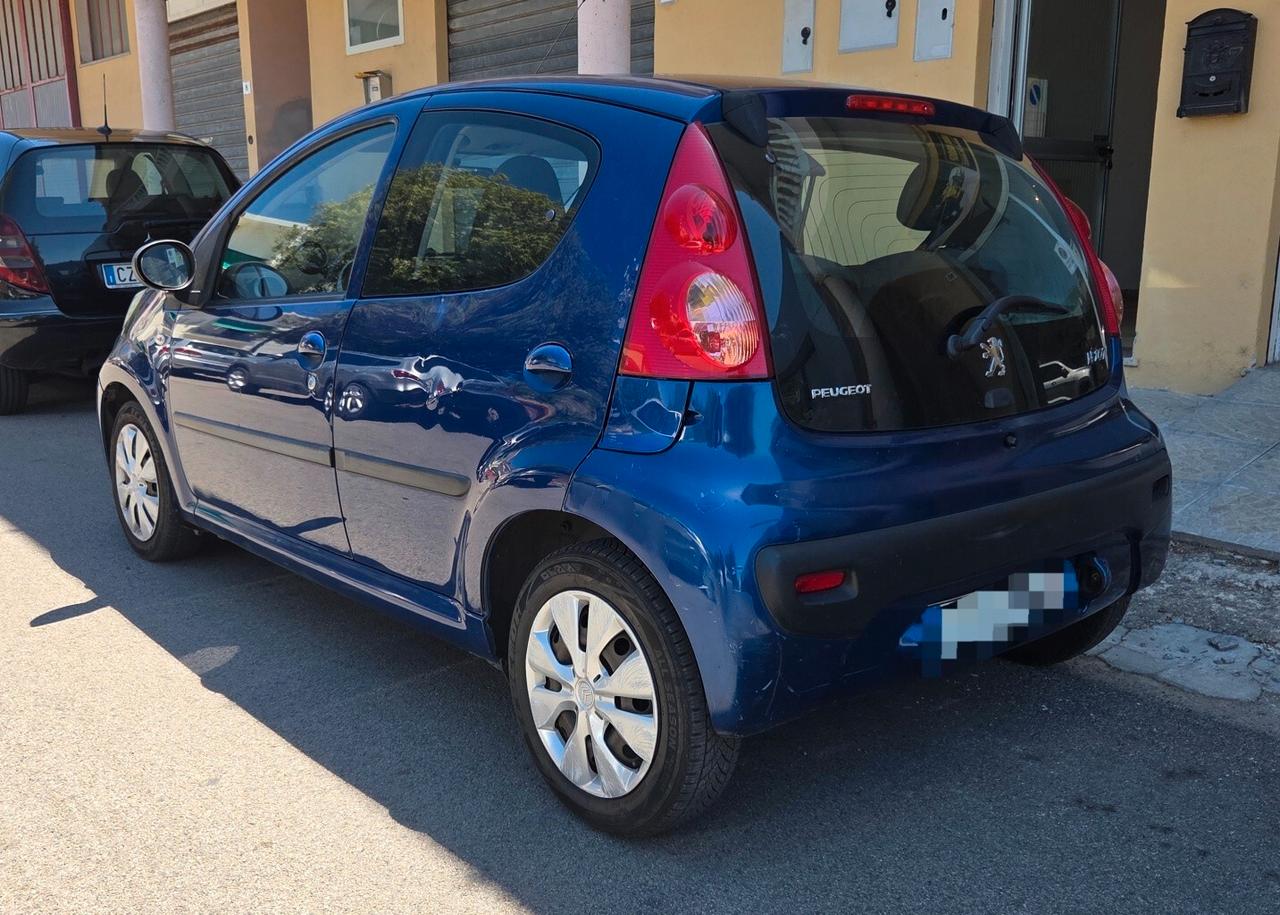 Peugeot 107 / Citroen C1 1.0 68CV 5p. Sweet Years