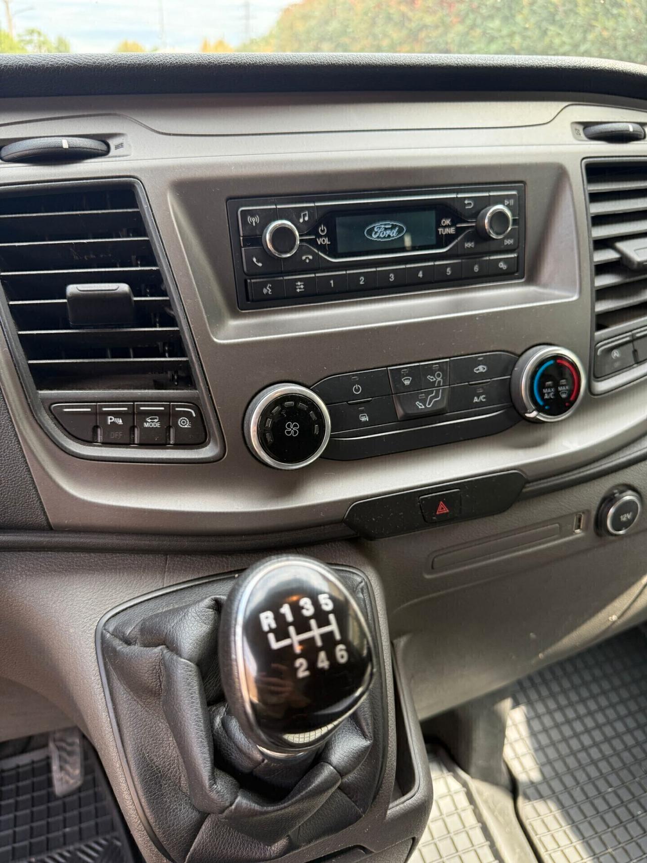 Ford Custom Euro 6.2 2019