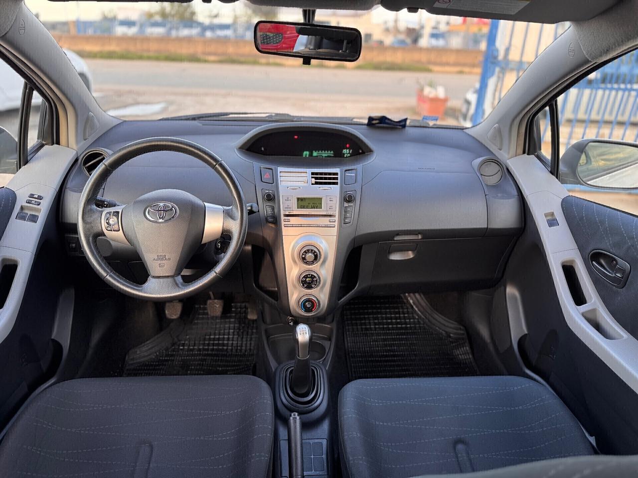 Toyota Yaris 1.0 5 porte Sol “NUOVISSIMA”